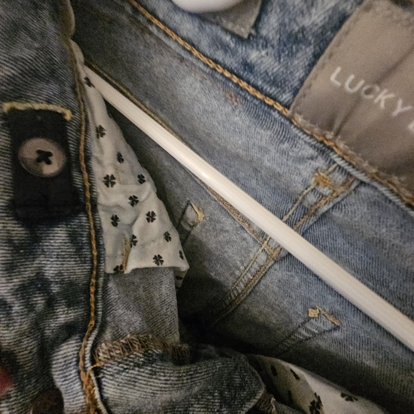 Lucky Brand Blue Ankle Cropped Jeans - Picture 13 of 14